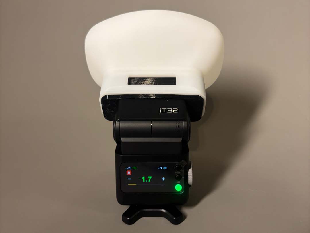 Diffuser Adapter für Godox iT32 - universal Mount