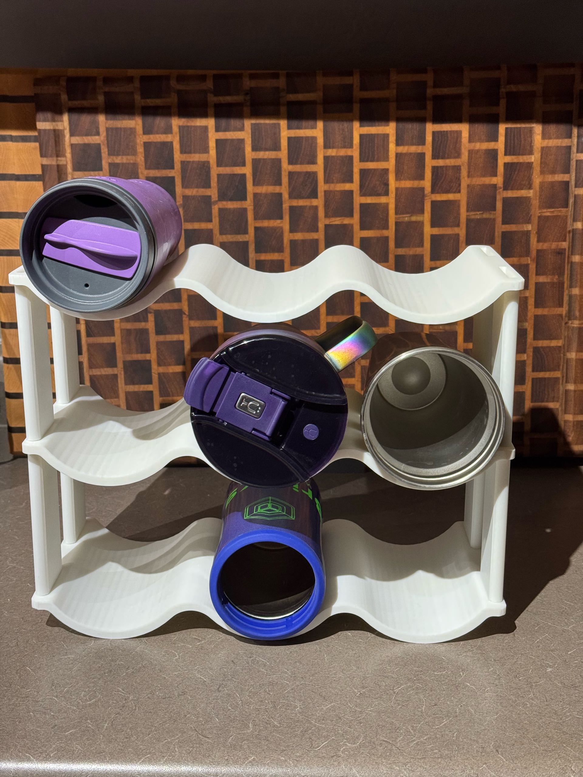 Miniatura 3 do modelo 3D Bottle Rack