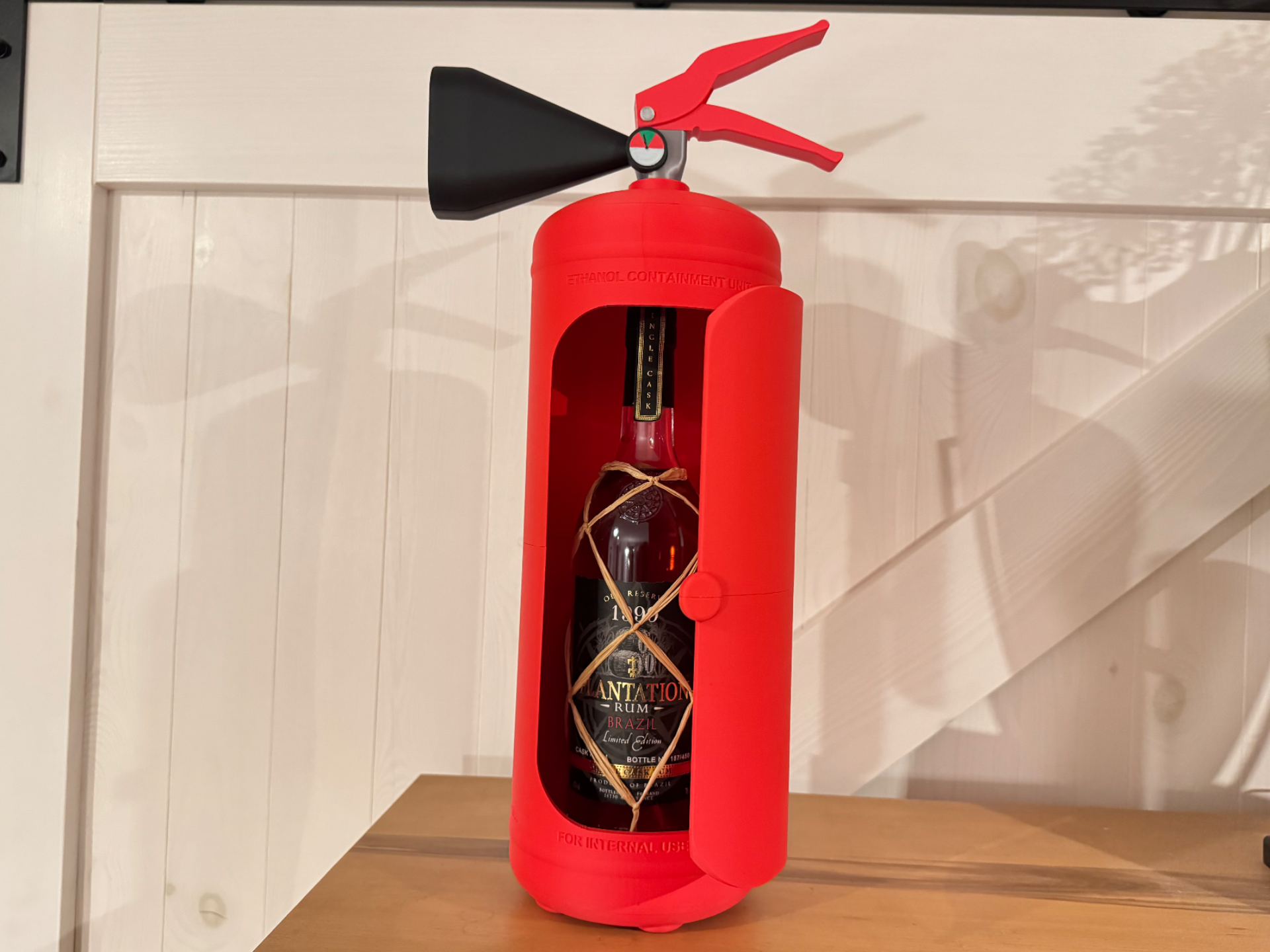 Fire Extinguisher (Alcohol Storage)