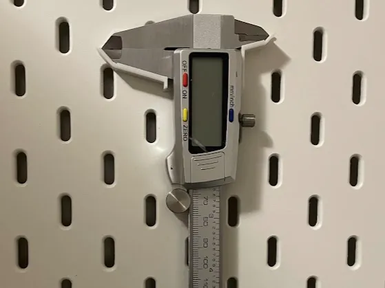 Skadis Caliper mount