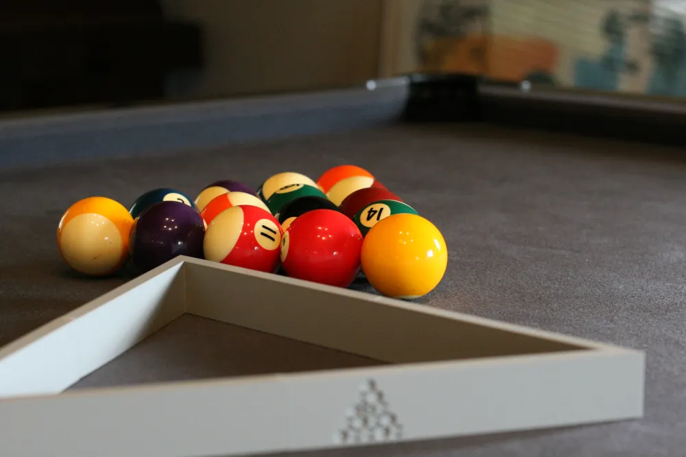 Pool Triangle - With Ball Setup Guide - Free 3D Print Model - MakerWorld