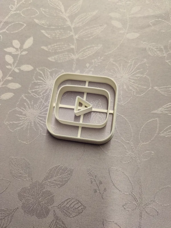 https://makerworld.bblmw.com/makerworld/model/US1a6c3d4118e3a8/design/2023-12-05_aed8b7aaf66cd.jpg