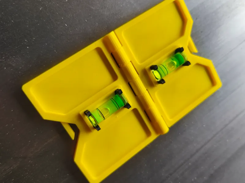 Garden Post Level - 2 Axis Spirit Level