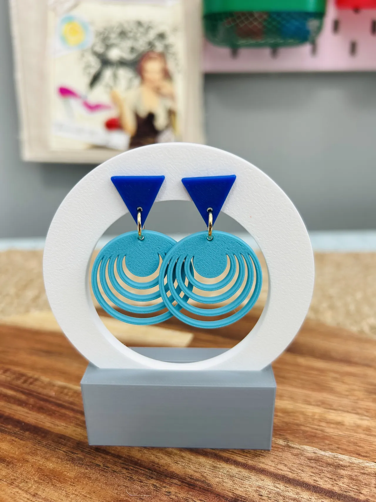Geometric quadruple round earrings view 4
