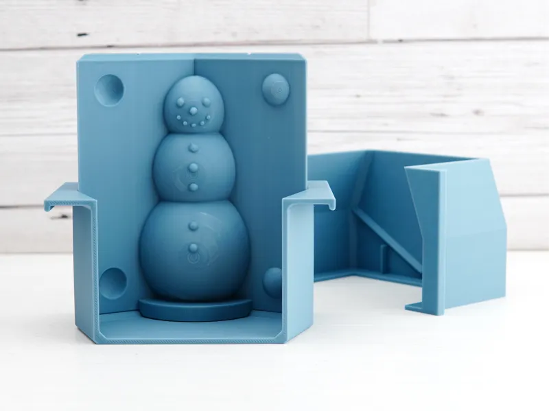 Snowman Ornament - 3 Part Slipcasting Mould (v2)