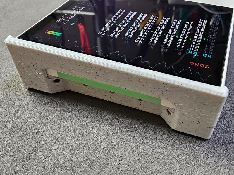 TrimUI Brick Teensy Case with secure fastening