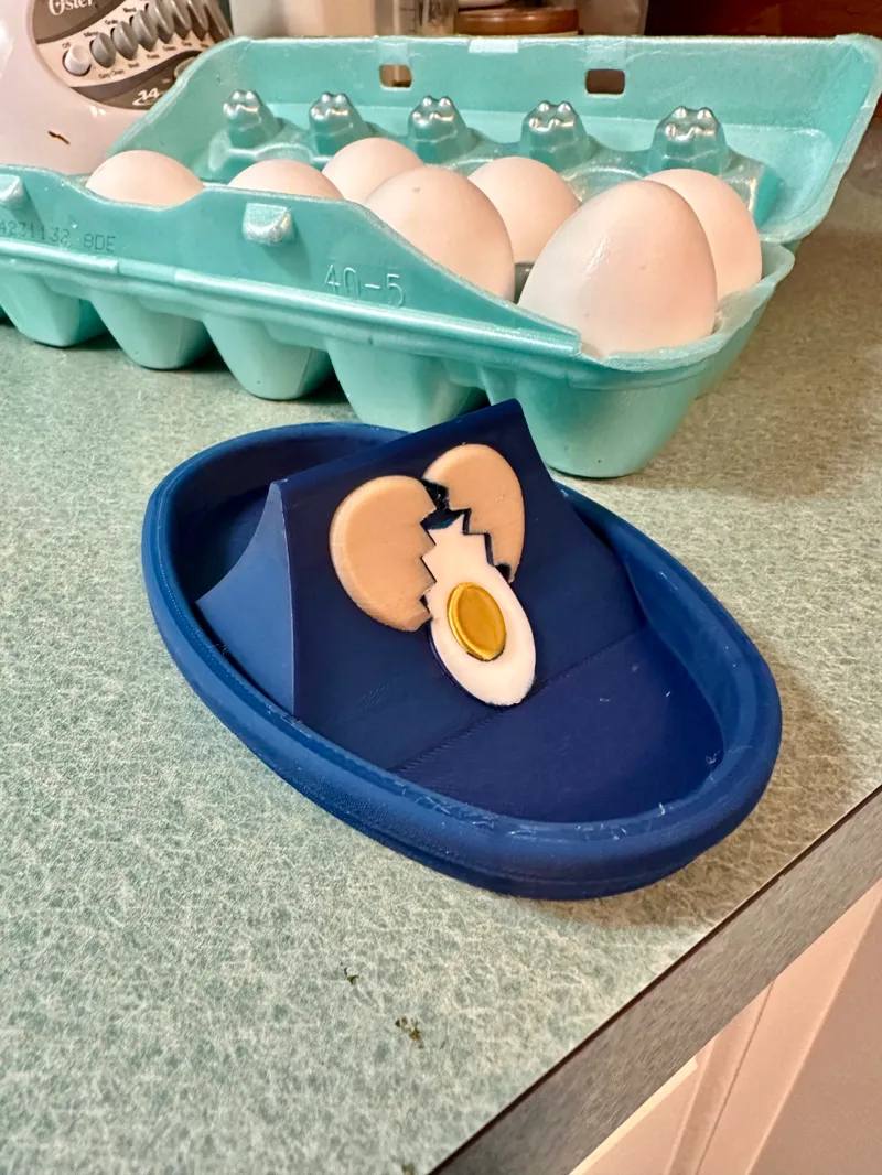 Egg Cracker