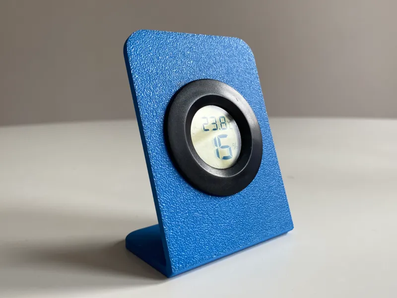 Hygrometer stand – front-facing display