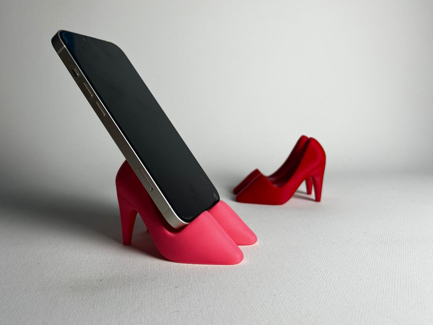 High Heels Phone Stand - Stylish Smartphone Holder