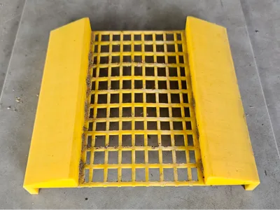 G-Scale Track Walkover Ramp