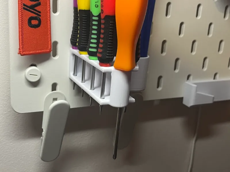 Porte tournevis Ikea Skadis