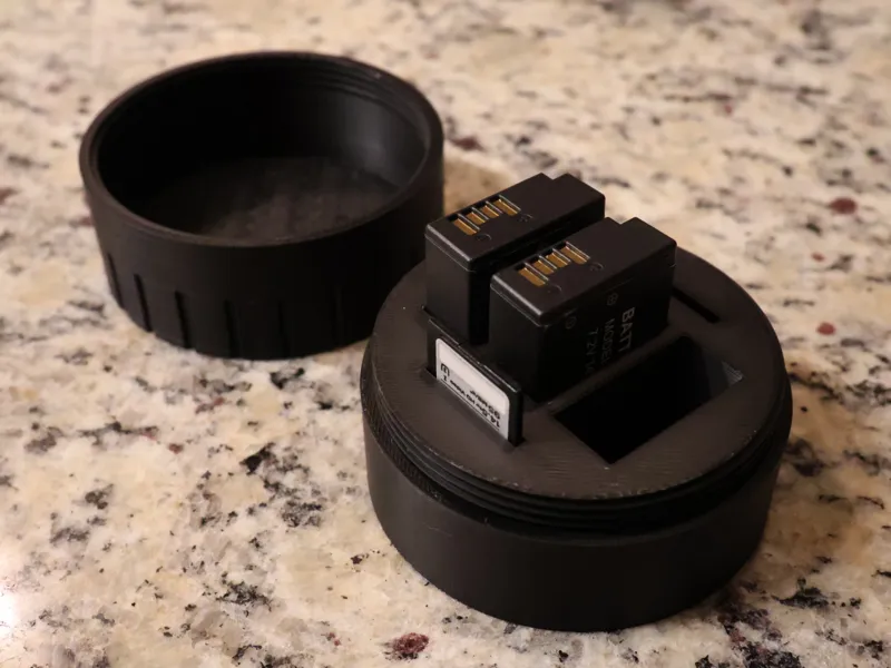 Canon LP-E17 Battery Case