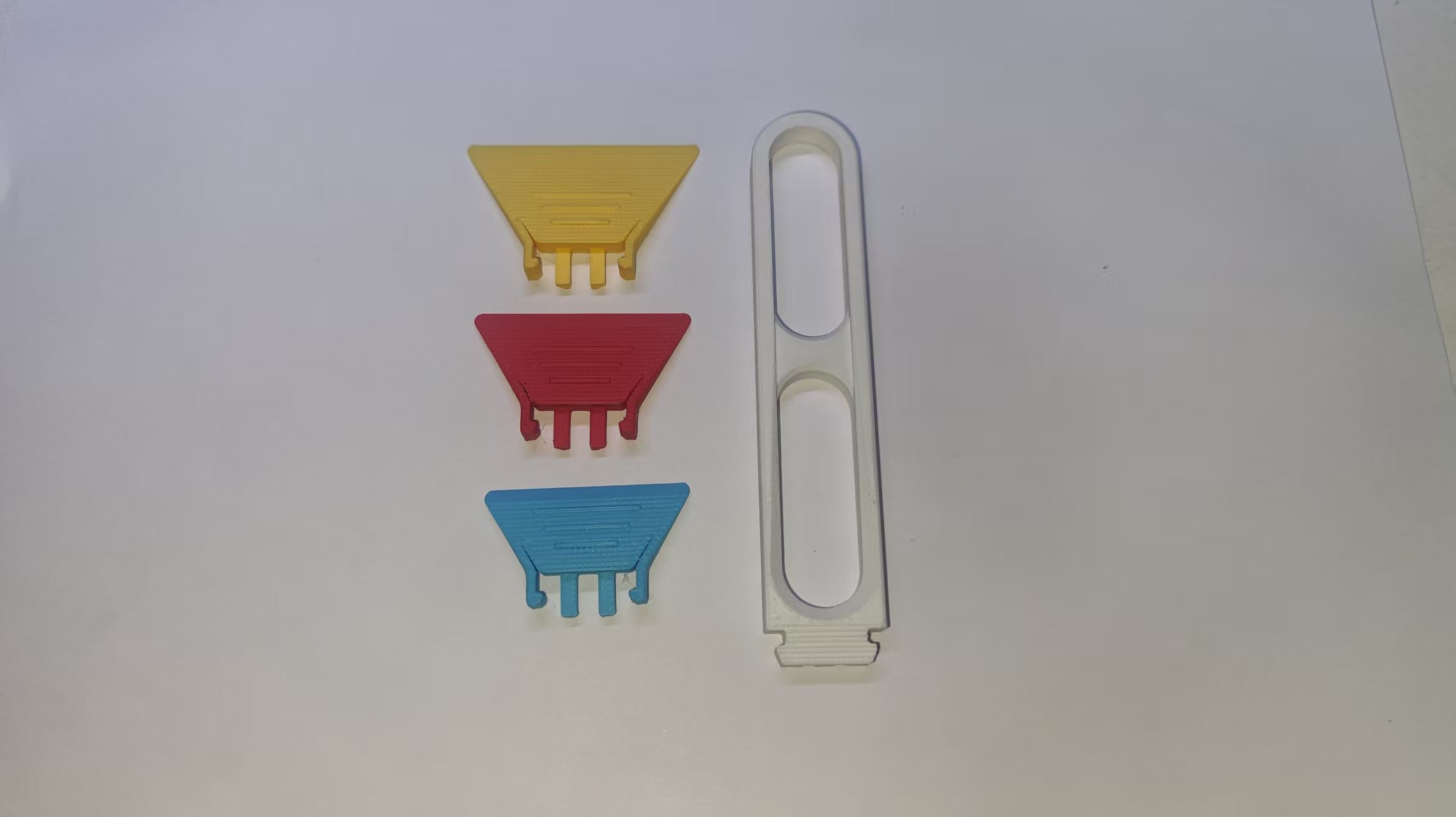 Miniatura 1 do modelo 3D 铲刀 除胶刀 可替换刀头 可磁吸 免支撑打印