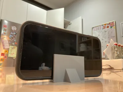 Phone Holder (Fits most phones)