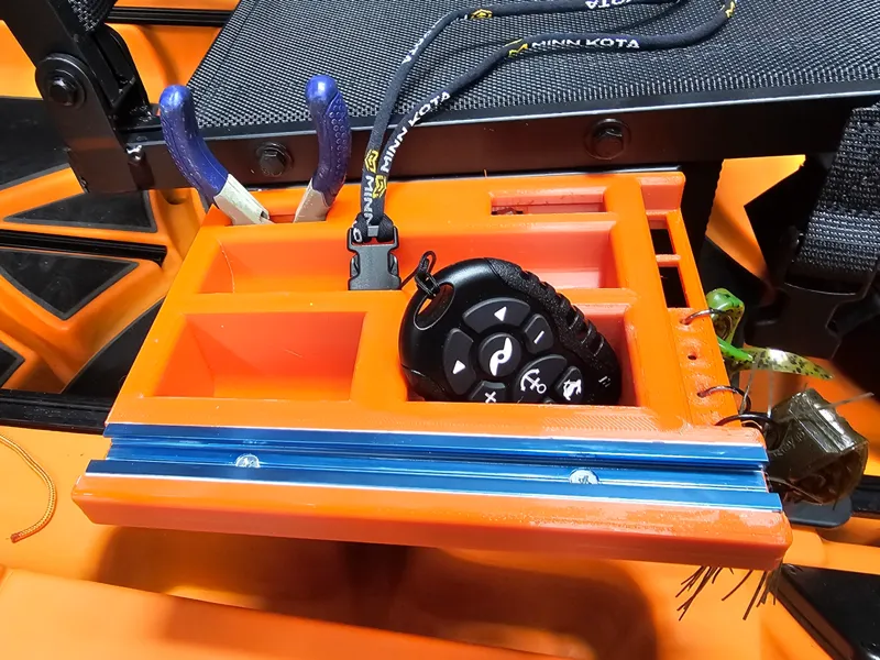 NuCanoe fusion seat storage
