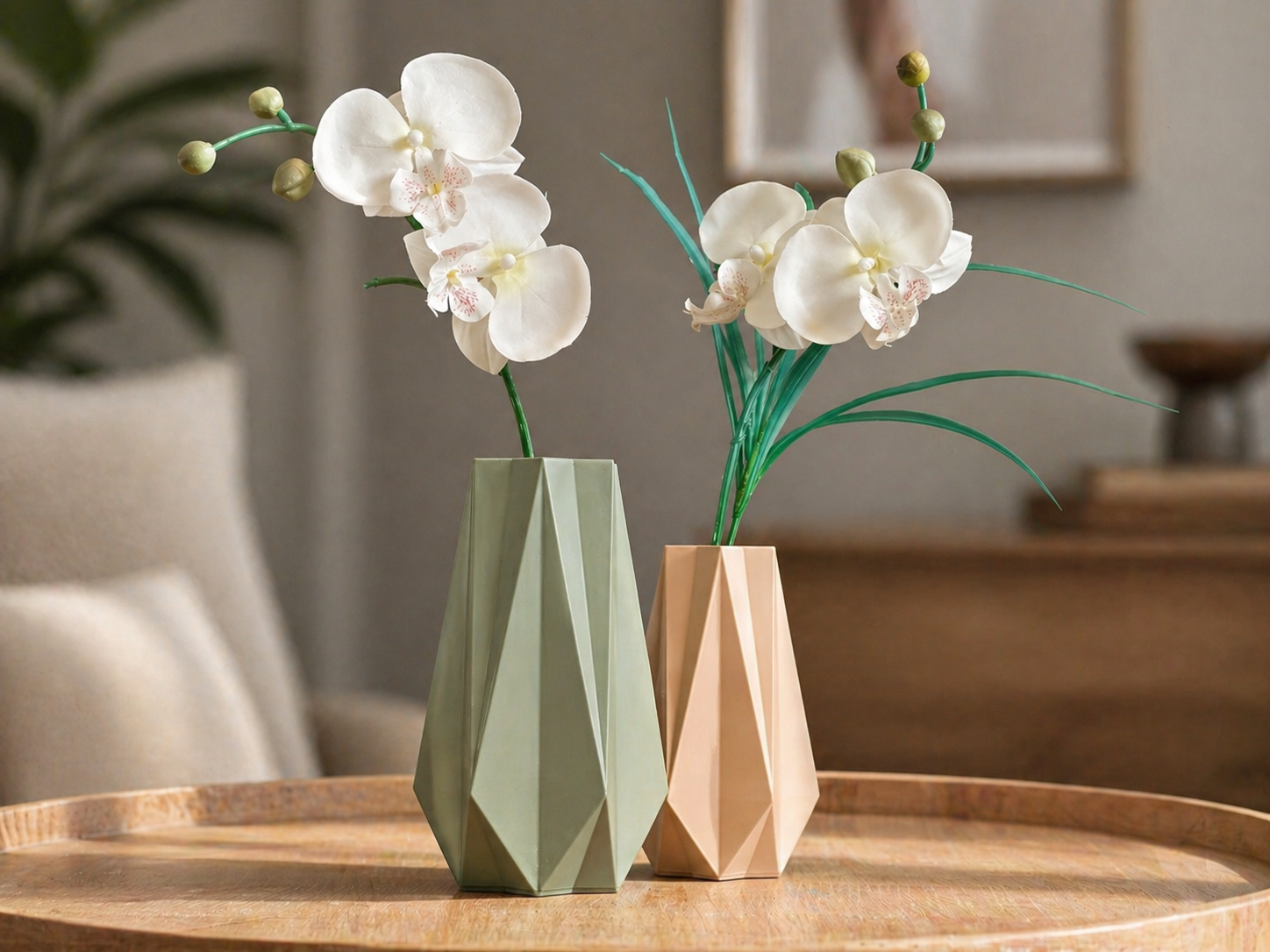 Miniatura 1 do modelo 3D The Folded Vase | inspired by Origami | 2 sizes