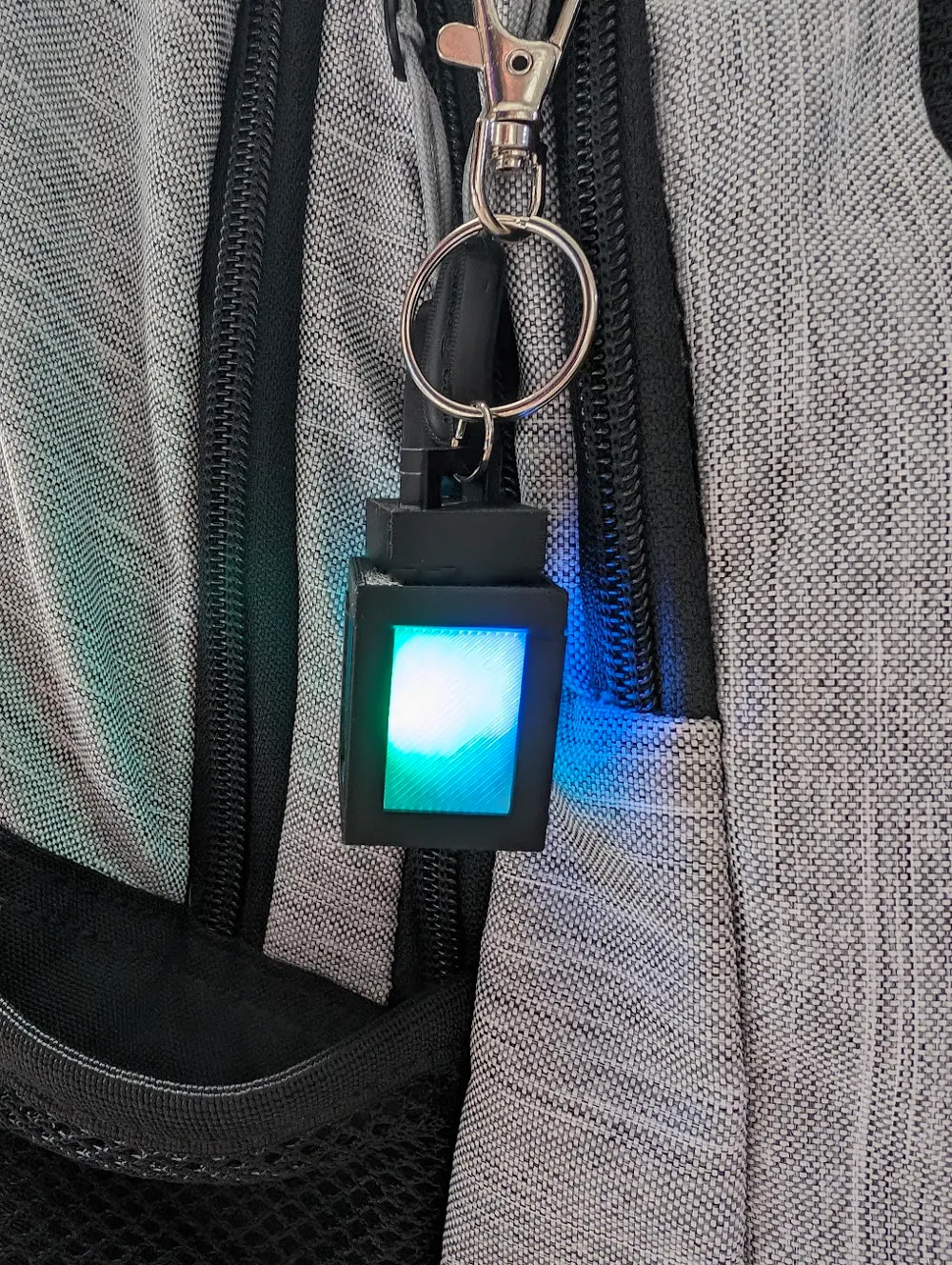 Miniatura 3 do modelo 3D Lantern LED Keychain
