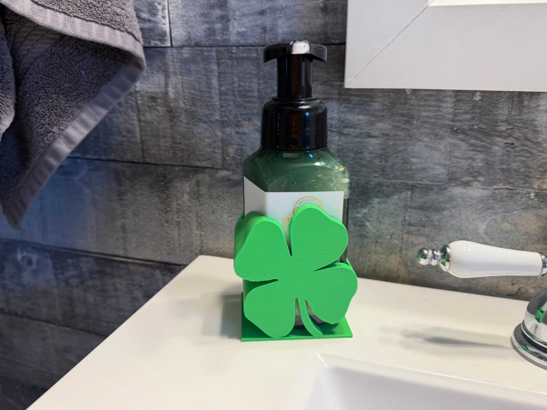 4 Leaf Clover Bath and Bodyworks Soap Holder