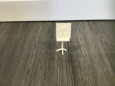 muic stand for dolls