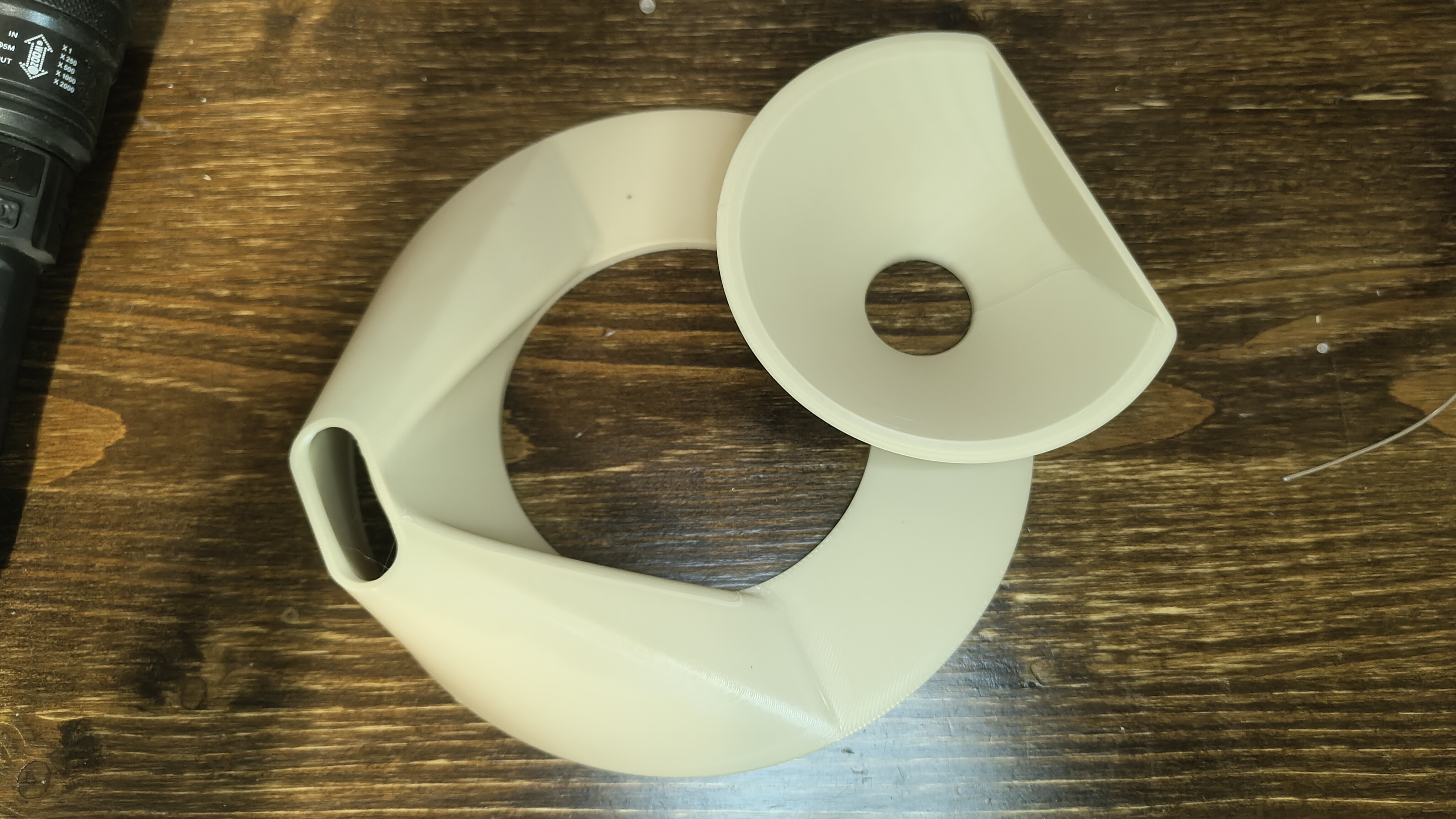 Miniatura 6 do modelo 3D Silica Dryer Spool Insert v2