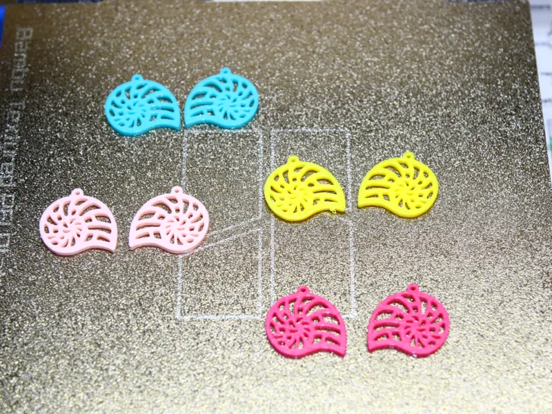 Simple Shell Earring