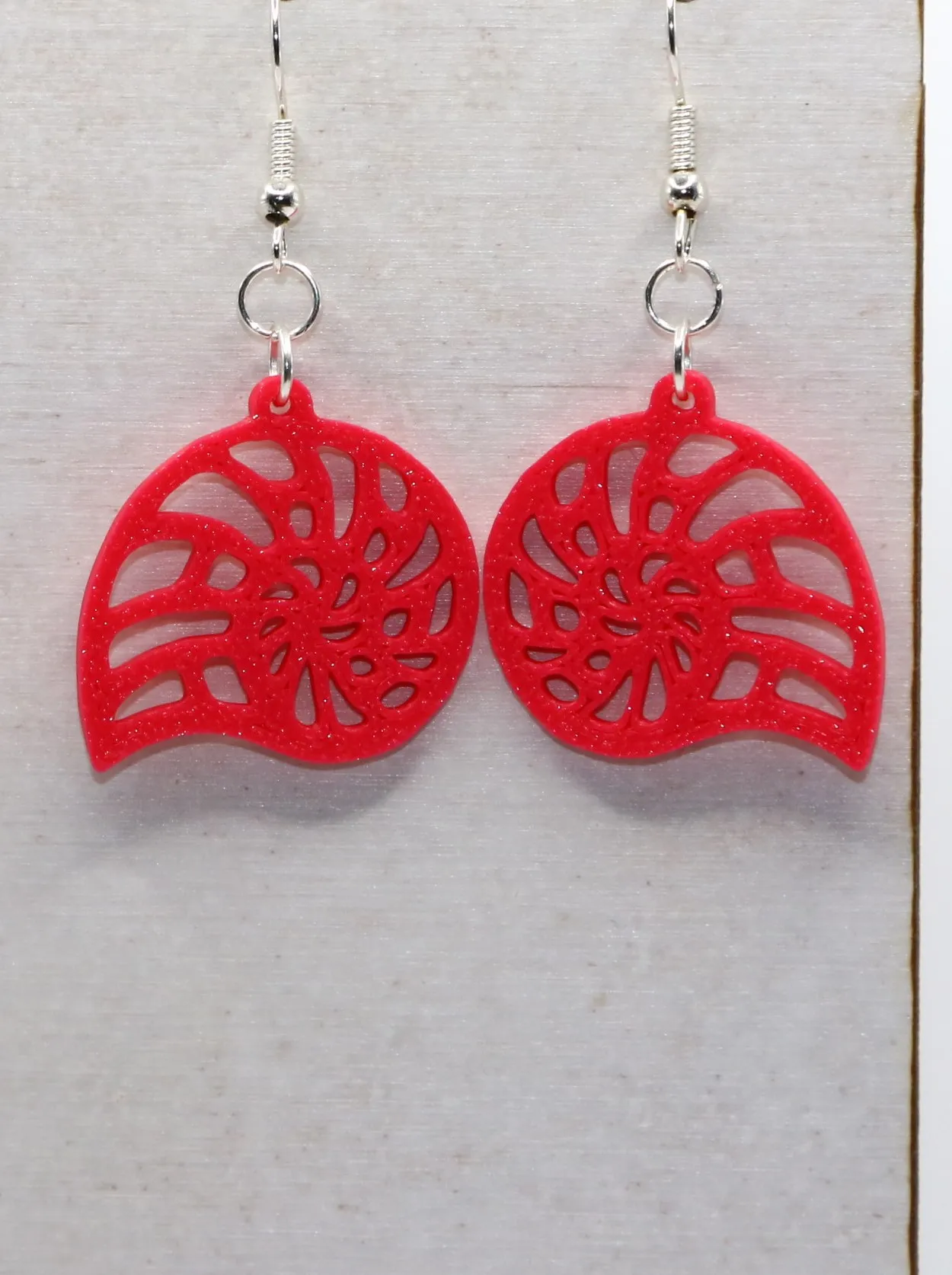 Simple Shell Earring view 2