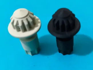 Beyblade x bits - Free Low High Needle
