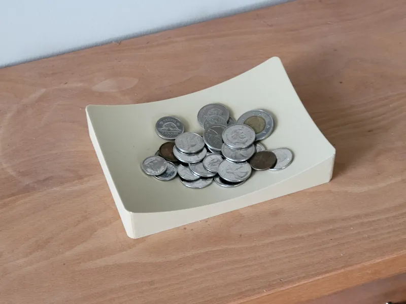 Sculpted Tray - Valet