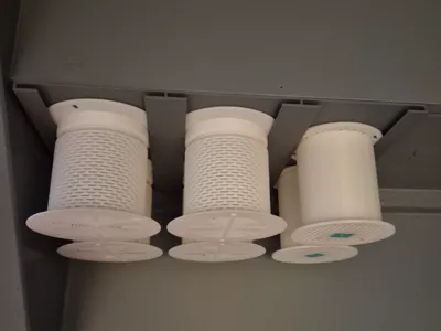 Dessicant pods holder