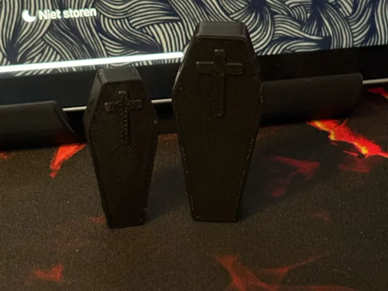 Miniature coffin Pawn