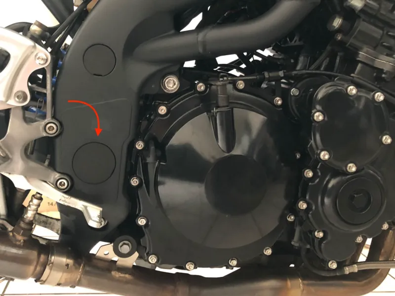 Triumph Speed ​​Triple - Swingarm Frame Nut Cover
