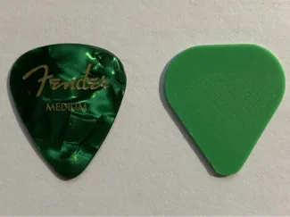 1mm Fender Guitar Pick