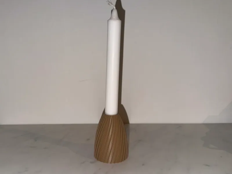 Ribbed Candlestick Holder