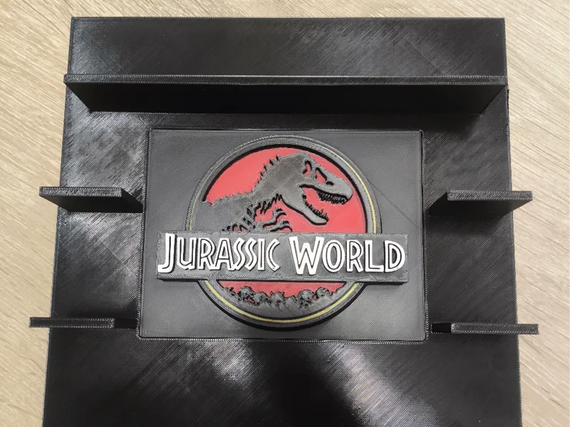 Cuadro jurassic park kinder figuras