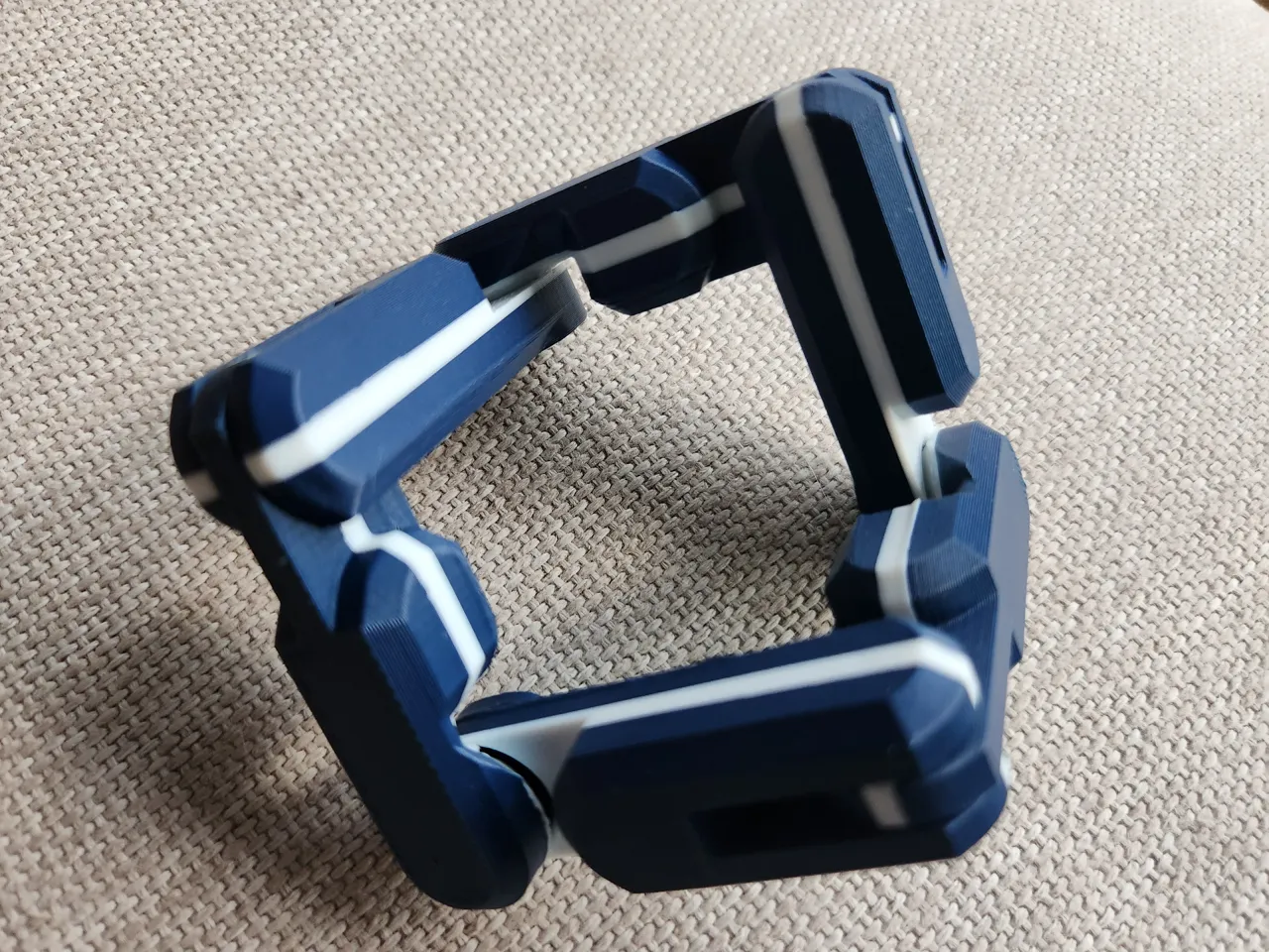 Infinity Flip Fidget view 3