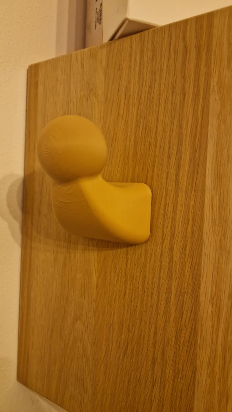 Cap hanger