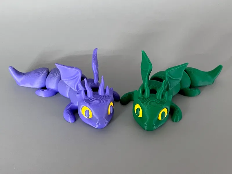 Cute Mini Articulated Dragon