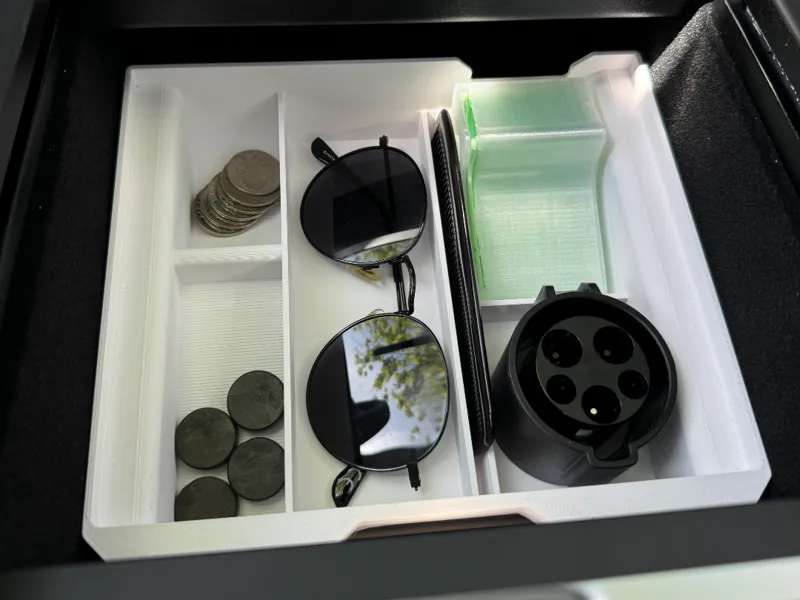 [CAD Model Available] Model 3 / Model Y Organizer