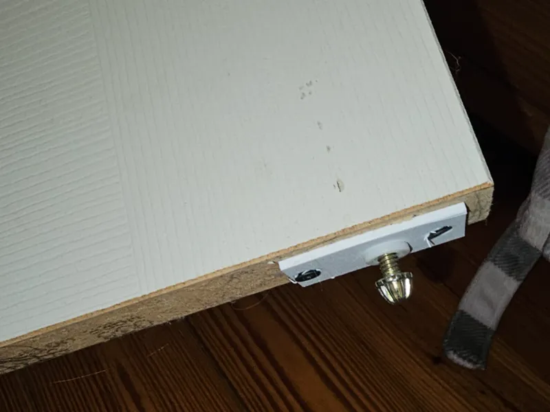 Bi-Fold Door Bottom Pivot Housing 