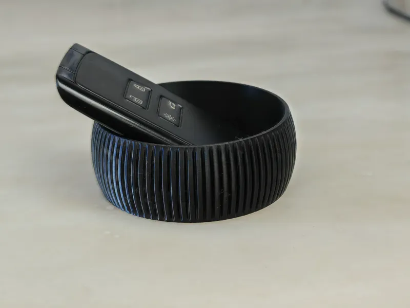 Minimalist Ribbed Organizer Bowl