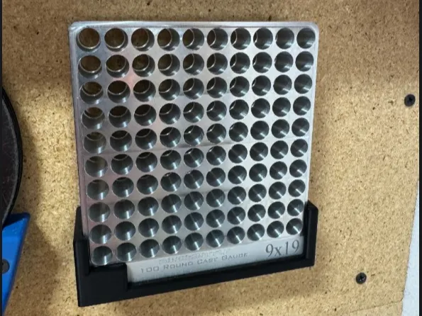 Shockbottle Hundo Wall Hanger