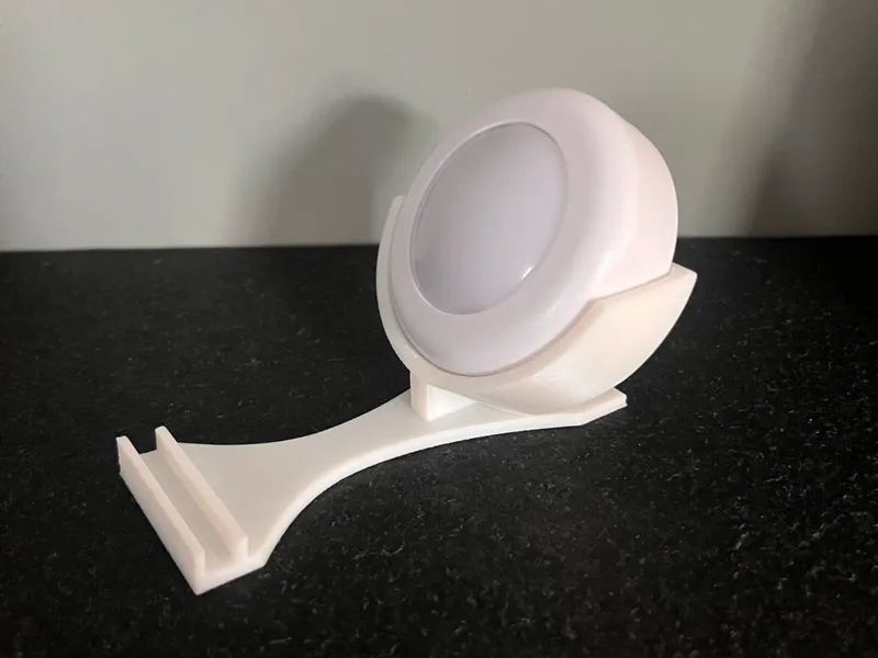 Lithophane holder / stand with RGB Puck up to 62mm