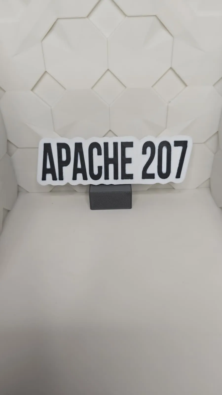 Logo/Letrero de Apache 207 por Print Maker MakerWorld: Descarga Modelos ...
