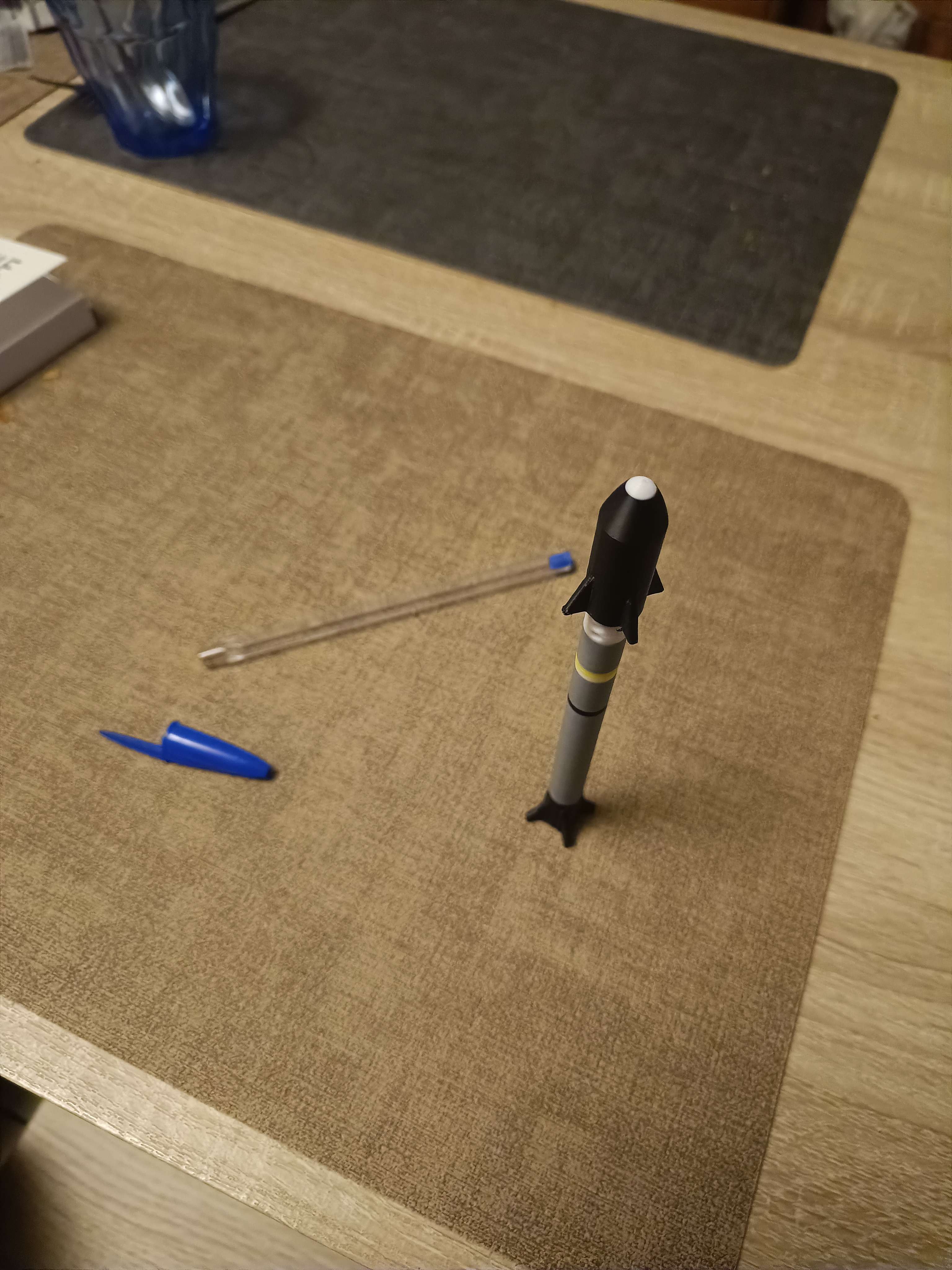 3Dプリント ミサイルペン｜伝説のAIM-9シーカーミサイル - 無料3D