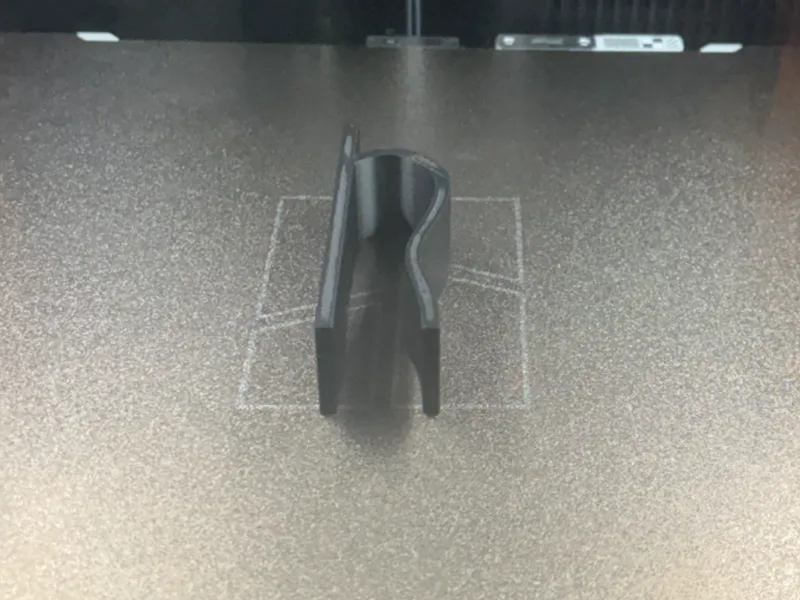 Sun Visor Detainer