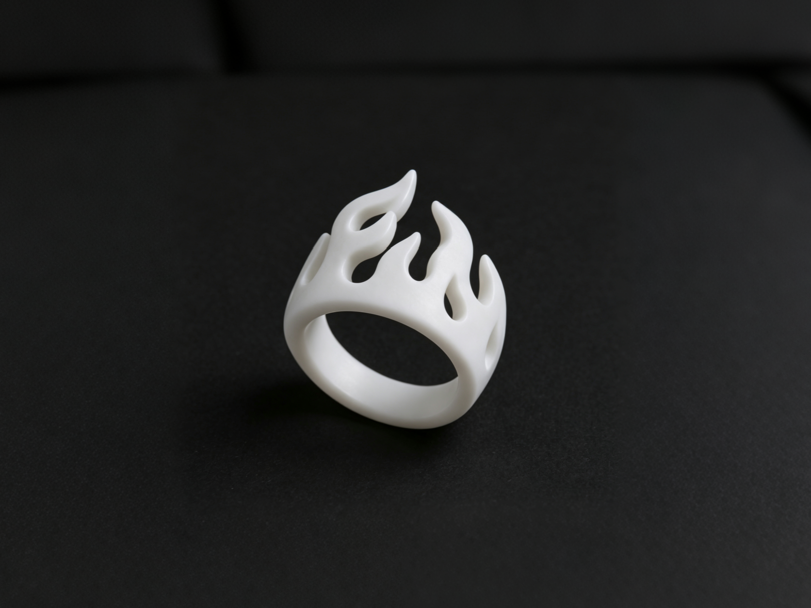 烬焰王座戒 | Ember Throne Ring