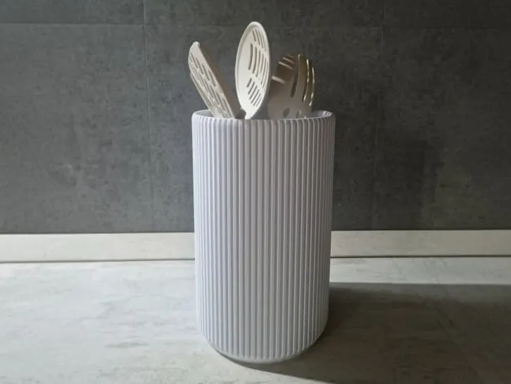 Ribbed Container for Kitchen Utensils
