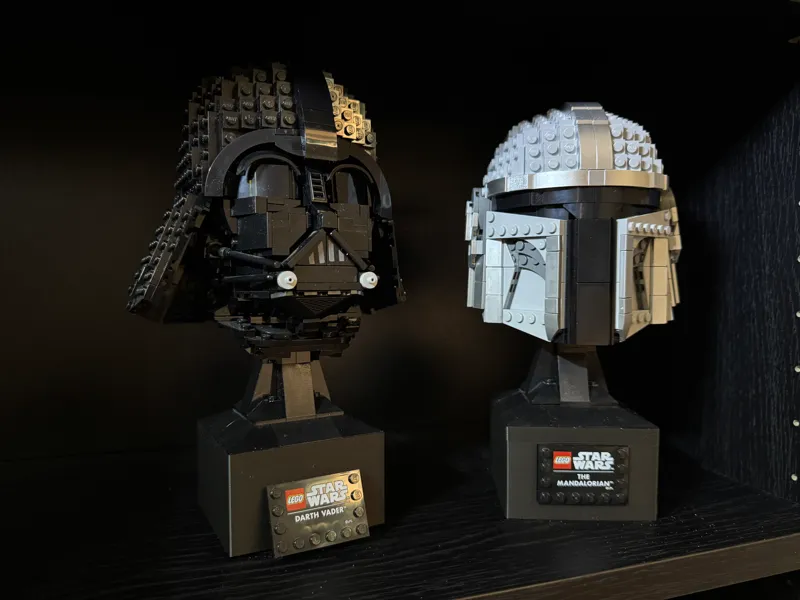 Brick Star Wars Helmet Stand