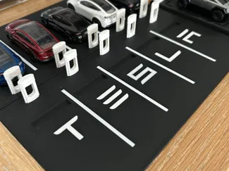 Tesla Supercharger 1:64 