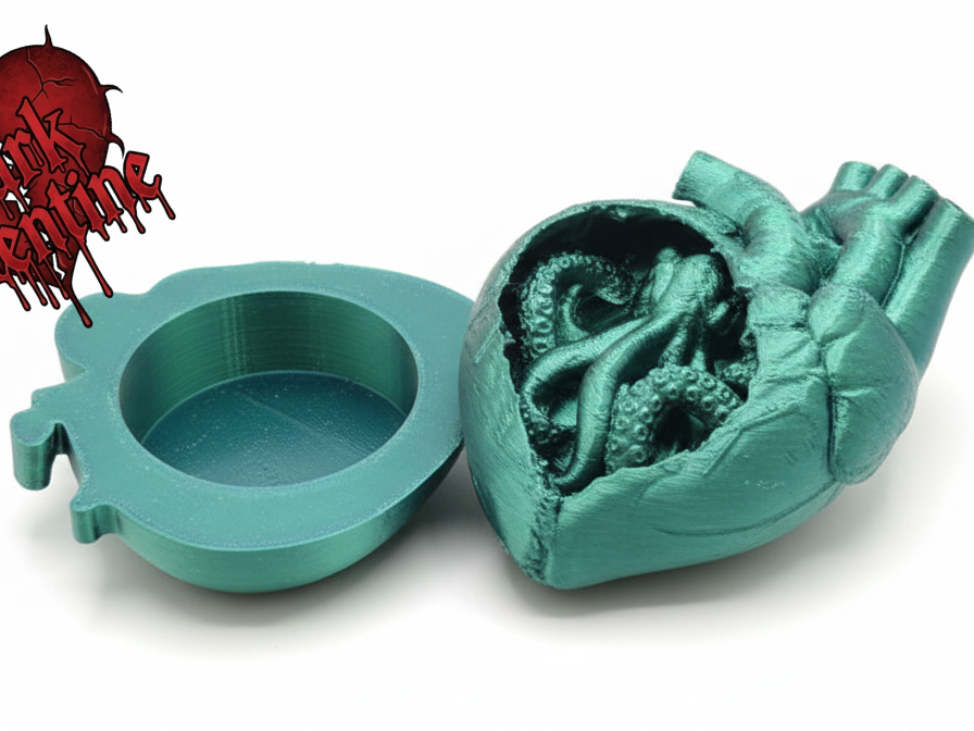 Kraken in Heart - Gothic Jewellery Box